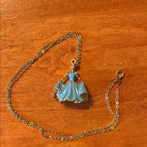 Disney 👸🏻 Elegant Blue/Gold Necklace
